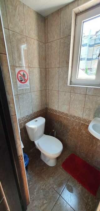 Гостиница Любовь Осташков Двухместный номер с 1 кроватью и балконом-14