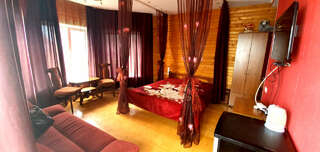 Гостиница Любовь Осташков Люкс с видом на озеро-1