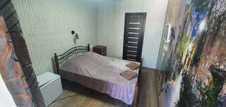 Гостиница Любовь Осташков Двухместный номер с 1 кроватью и балконом-9