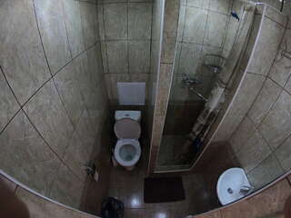 Гостиница Любовь Осташков Четырехместный номер с видом на озеро-8